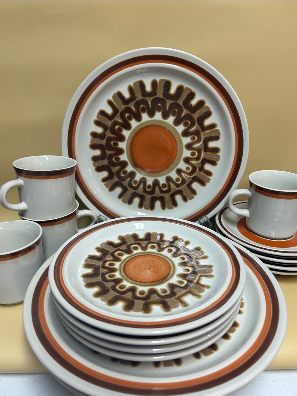 Vintage 1970 HANIWA stone ware AZTEC japan dinnerware 16 pcs